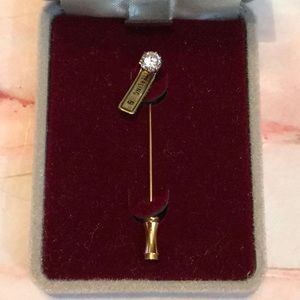 Diamonart CZ Stick Pin “Sterling”